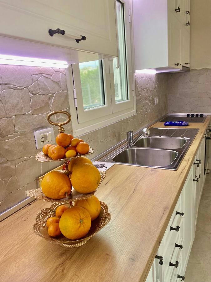 Вилла Tani'S House Саранда Экстерьер фото